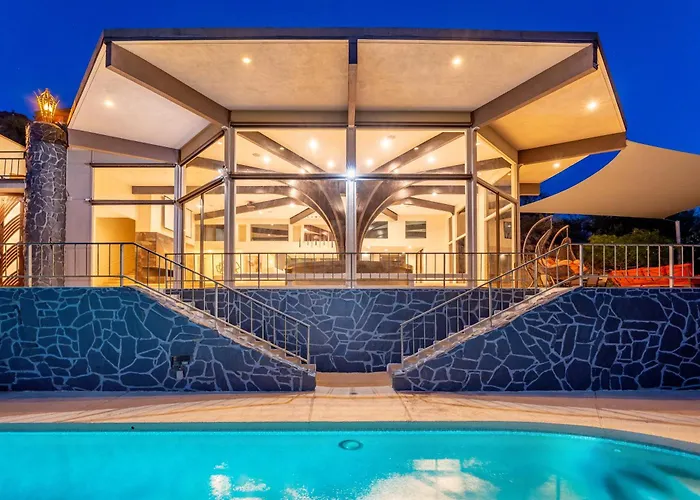 Mountain Viewscity Viewsheated Poolluxury
