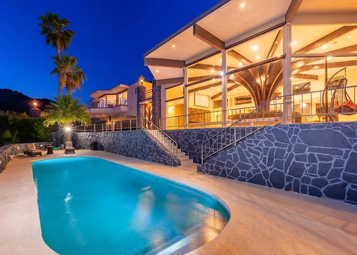Mountain Viewscity Viewsheated Poolluxury *