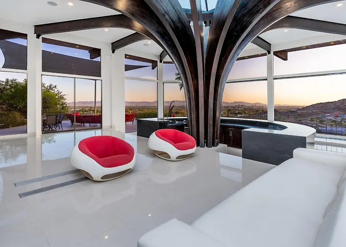 Holiday home Mountain Viewscity Viewsheated Poolluxury *