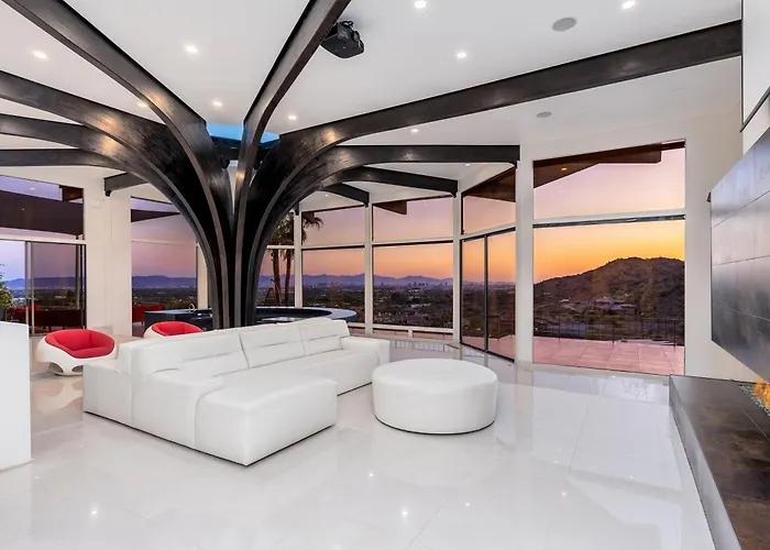 Holiday home Mountain Viewscity Viewsheated Poolluxury *