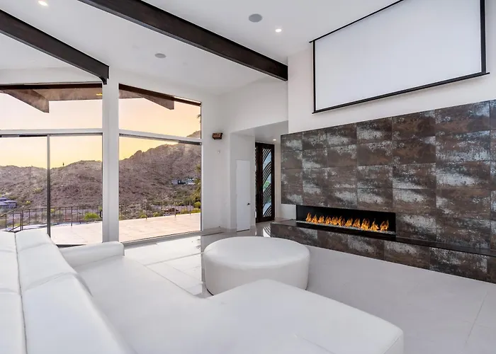 Holiday home Mountain Viewscity Viewsheated Poolluxury *